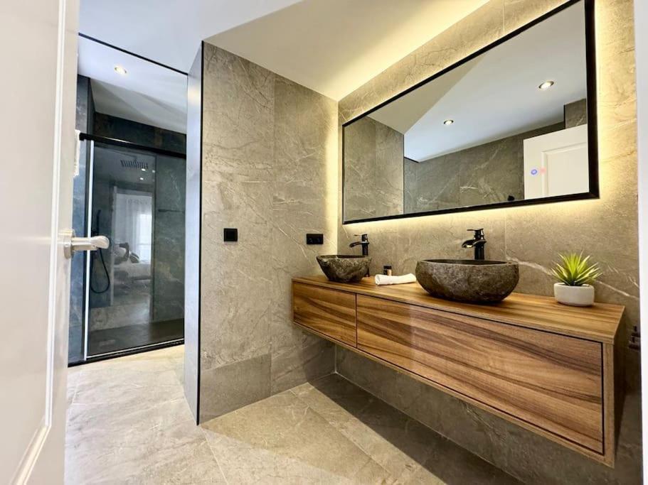 4Bd Central Soho Luxe Retreat Terrace 2Bh & Ac Malaga Exterior photo